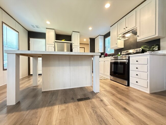 Foto del edificio - 102 Eloise St