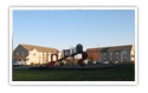 Building Photo - 100 Seachase Ln
