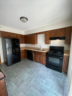 Foto del edificio - 1323 73rd Ave NE