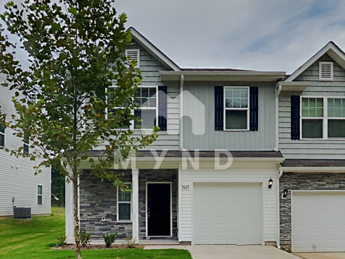 Primary Photo - 5627 Newton Creek Dr