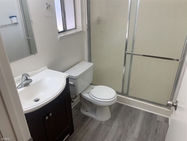 Foto del edificio - 3 br, 2 bath House - 3813 White Lane