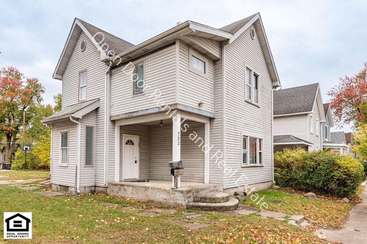 Primary Photo - 733 3rd St