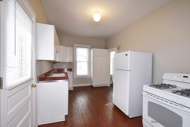 Foto del edificio - 212 Wilder St