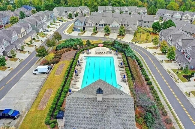 Building Photo - 3385 Castleberry Village Cir