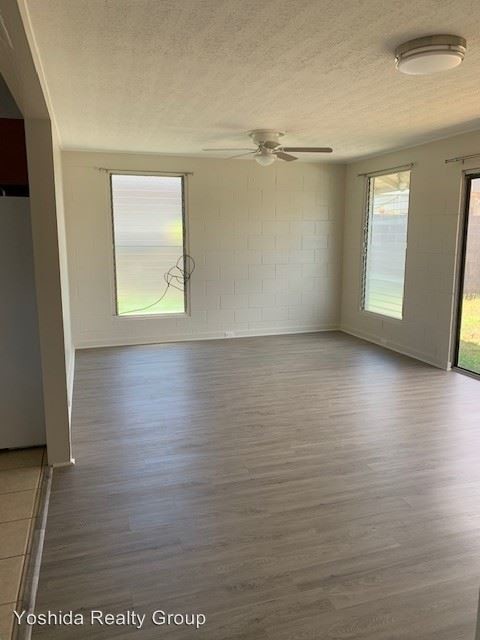 Building Photo - 608 Kaimana St