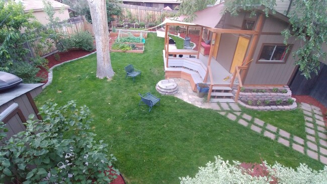 Backyard - 1912 N 7th St