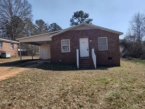 Building Photo - 1413 Phil Thurman Rd