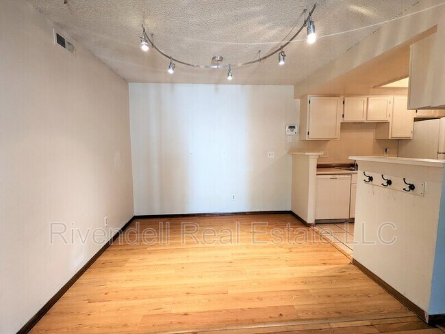 Building Photo - 18043 E Ohio Ave