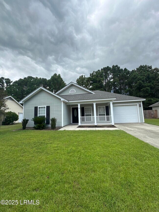 Building Photo - 14 Applemint Ln