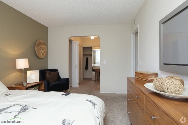 Bedroom - Allanza at The Lakes