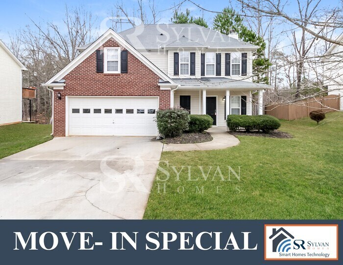 Primary Photo - Enjoy living the good life in this 3 bedro...