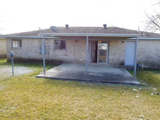 Foto del edificio - 714 Temple Cir