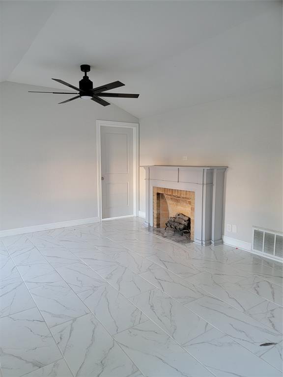 Foto del edificio - 8118 Ogden St