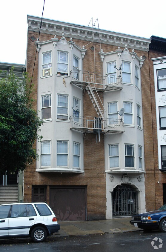Building Photo - 535 Broderick St