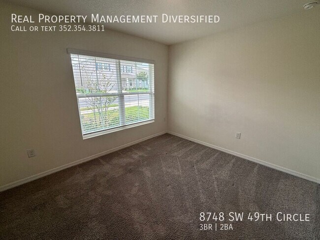 Foto del edificio - 8748 SW 49th Cir
