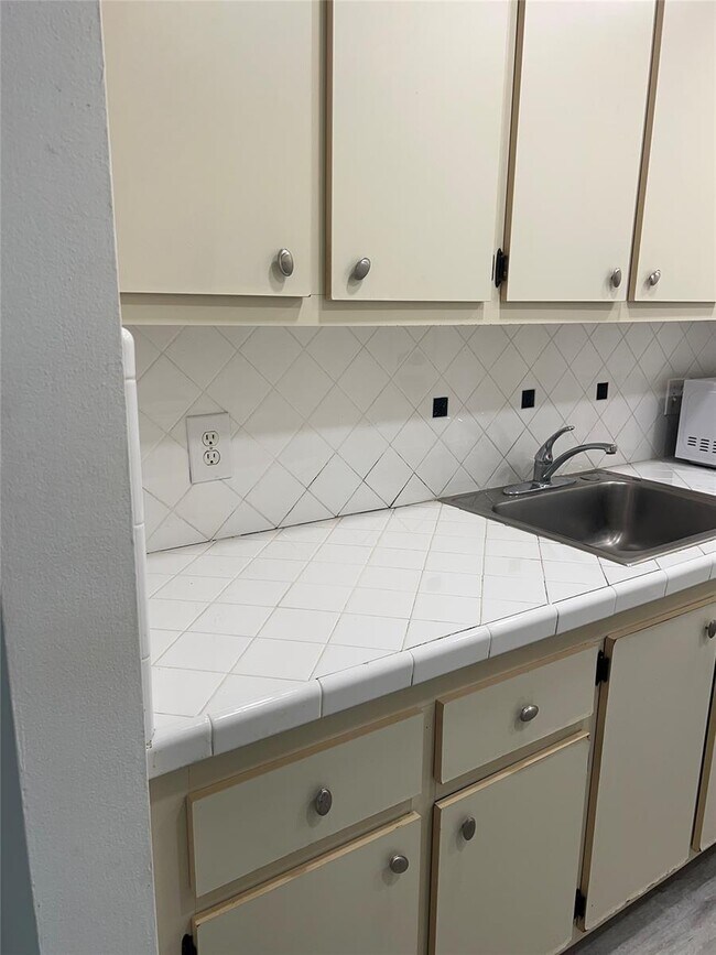 Foto del edificio - 1401 SW 135th Ter
