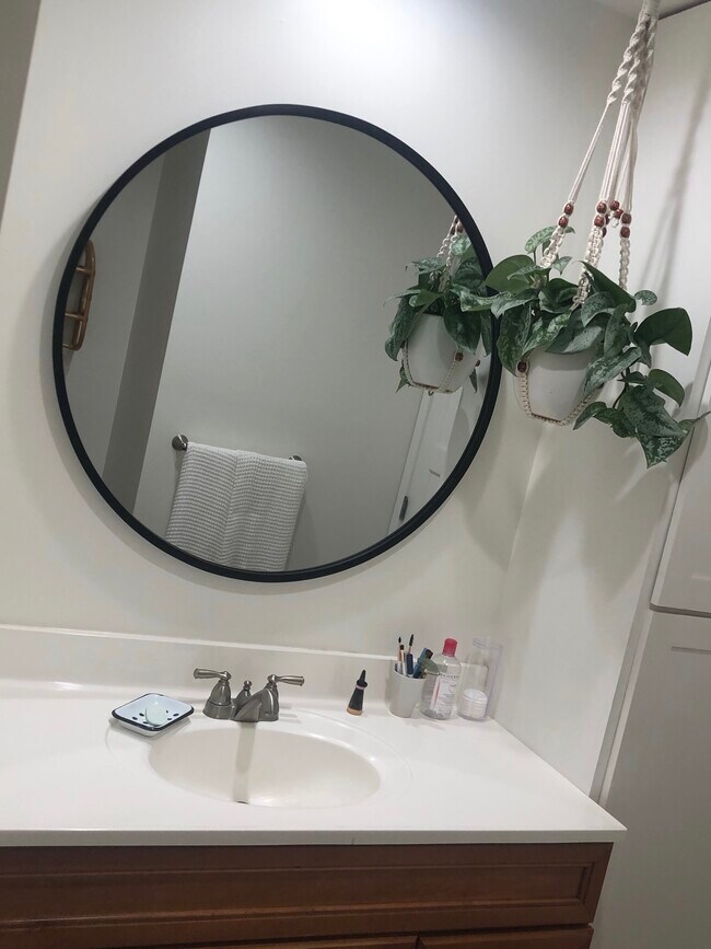 Foto del edificio - 303 6th Ave