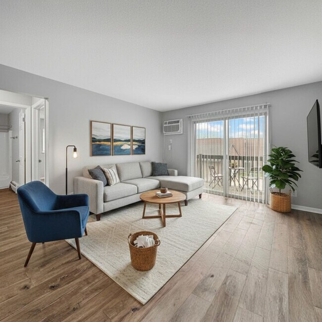 Foto del edificio - 2420 36th St SW