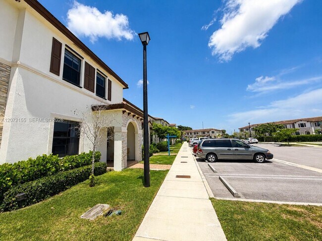 Building Photo - 23060 SW 99th Ct
