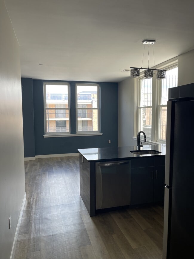 Photo - 99 W Main St Apartment