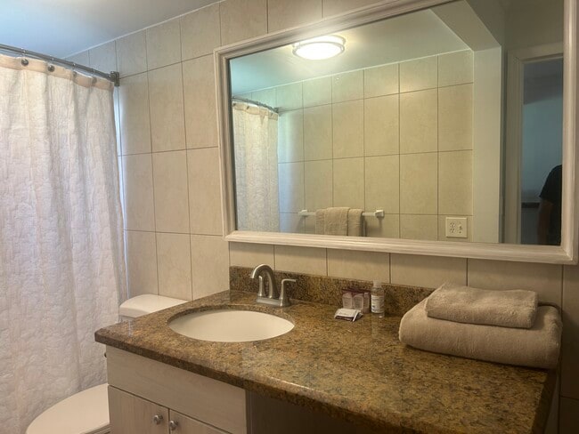 Foto del edificio - Capri Apartments
