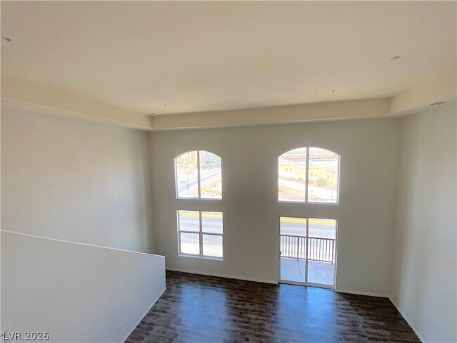 Foto del edificio - 20 E Serene Ave