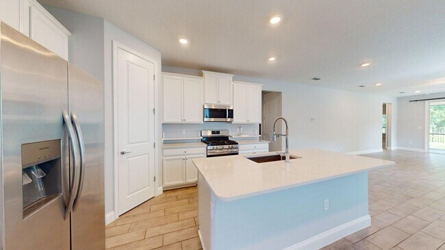 Foto del edificio - 177 Killarney Ave