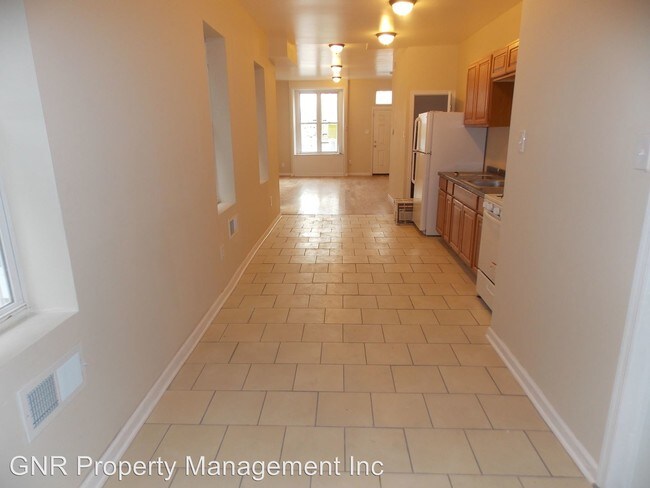Foto del edificio - 2535 W Montgomery Ave