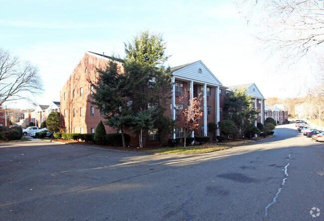 Foto del edificio - Old Colony Apartments