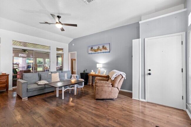 Building Photo - 4301 Brian Dr