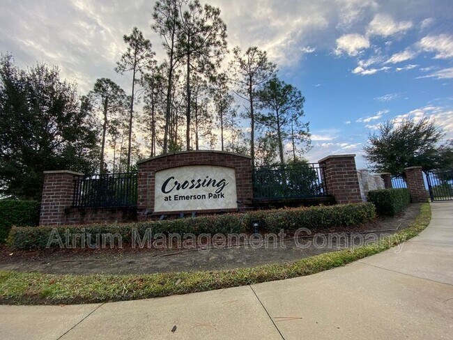 Foto del edificio - 1028 Pavia Dr