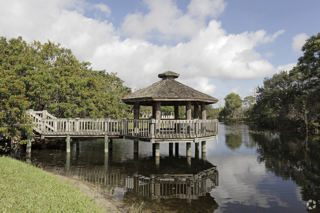 Gazebo - Island Shores