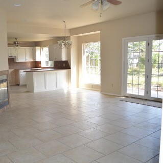 Foto del edificio - 6828 NW Crestwood Dr