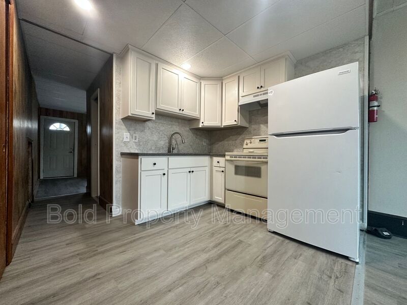 16 N 7th St Unit Apt 3, Lebanon, PA 17046 Condo for Rent in Lebanon