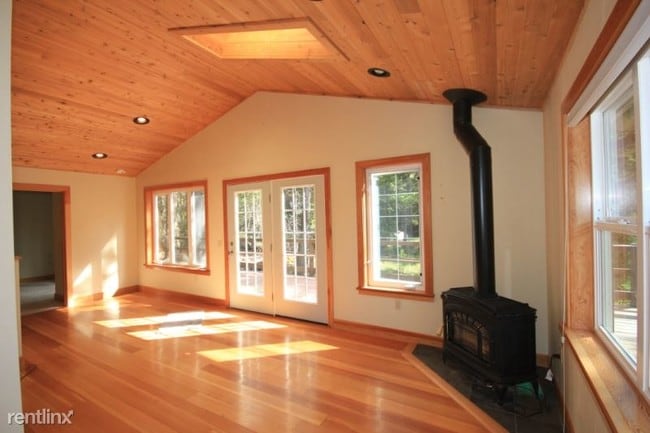 Building Photo - 1 br, 1 bath House - 600 Lupfer Road