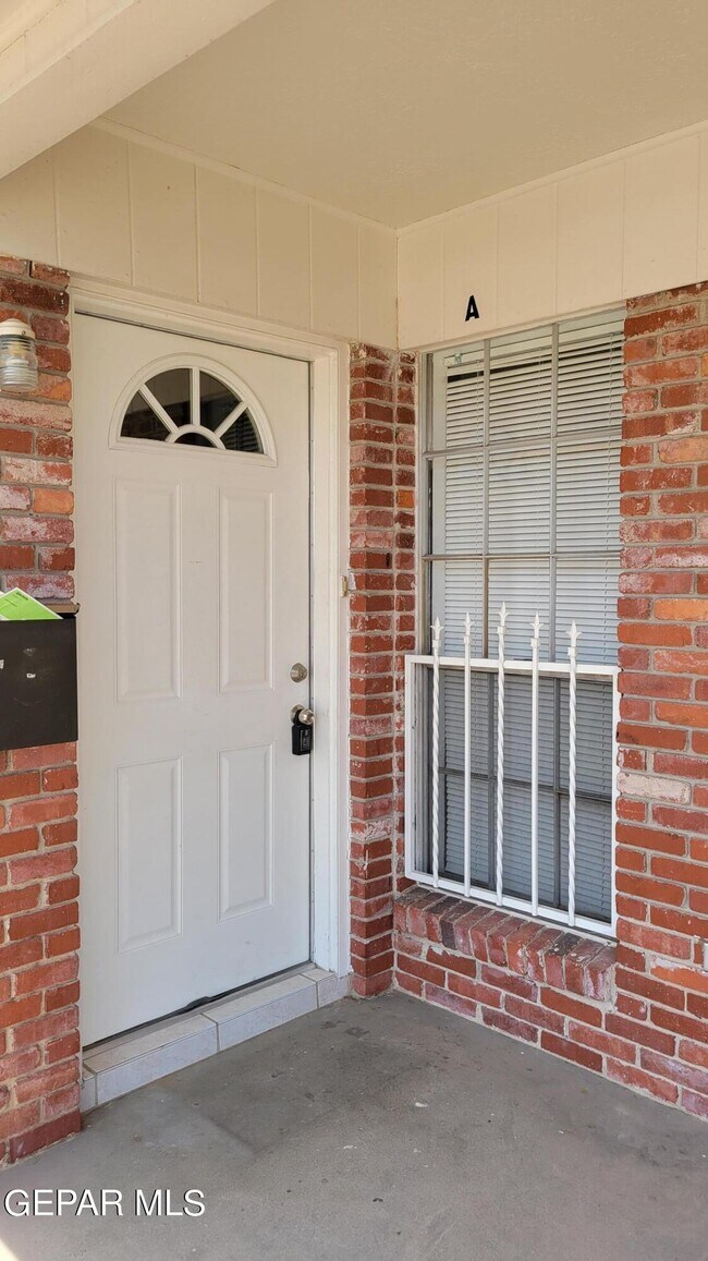 Foto del edificio - 1405 Cessna Dr