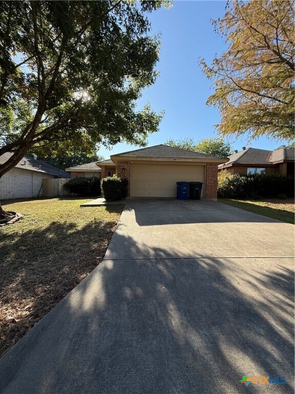 Building Photo - 1641 Kimberly Dawn Dr