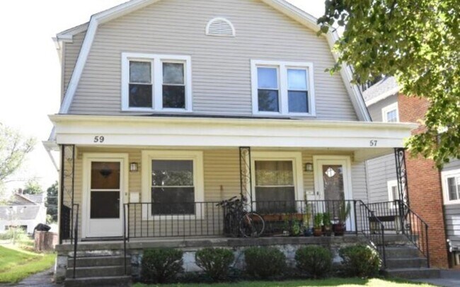 Building Photo - 57-59 E Como Avenue