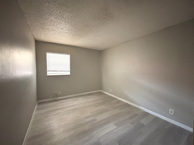 Foto del edificio - 7635 SW 10th St