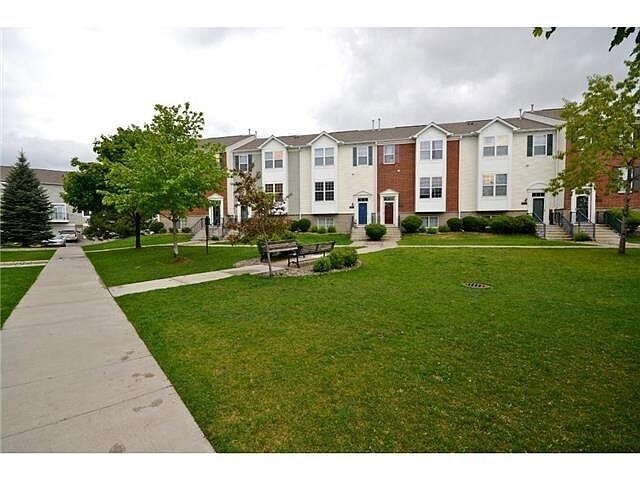 Primary Photo - 15871 Foliage Ave