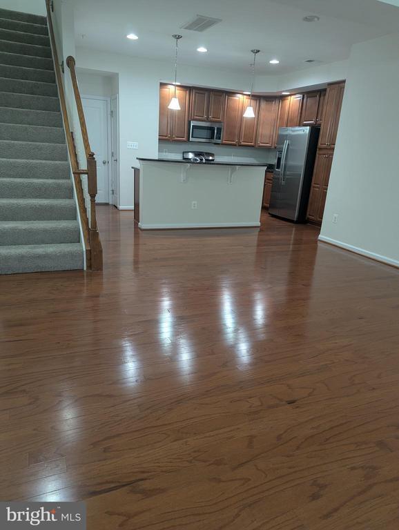 Foto del edificio - 24634 Johnson Oak Terrace