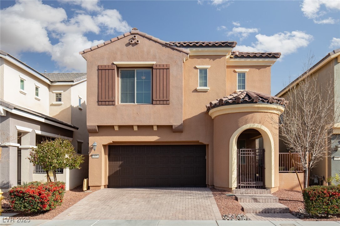 Primary Photo - 2070 Morro Vista Dr