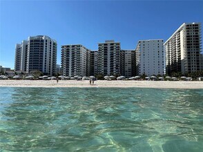 Building Photo - 6039 Collins Ave