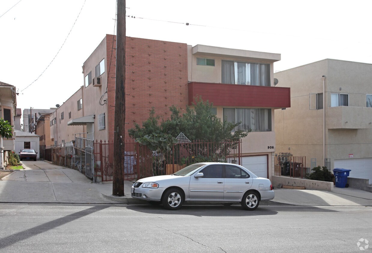 Building Photo - 906 Beaudry Ave