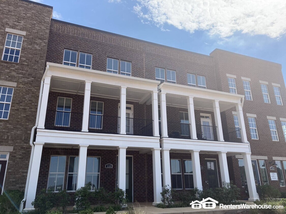Foto principal - 110 St Louis St