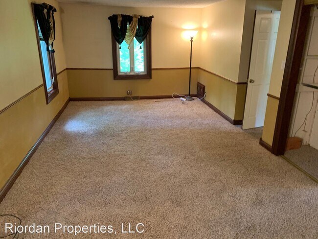 Building Photo - 2 br, 2 bath House - 10503 Hillview Drive