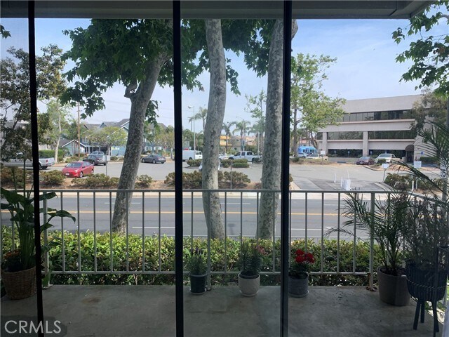 Foto del edificio - 300 Cagney Ln