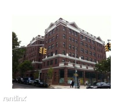 Building Photo - 3561 84th St