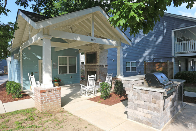 Building Photo - Enclave - Student Living