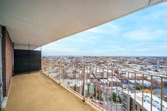 Building Photo - 6040 JFK Blvd E